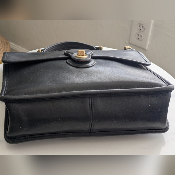 Coach Willis Black Leather Crossbody /Handbag. - Picture 12 of 14